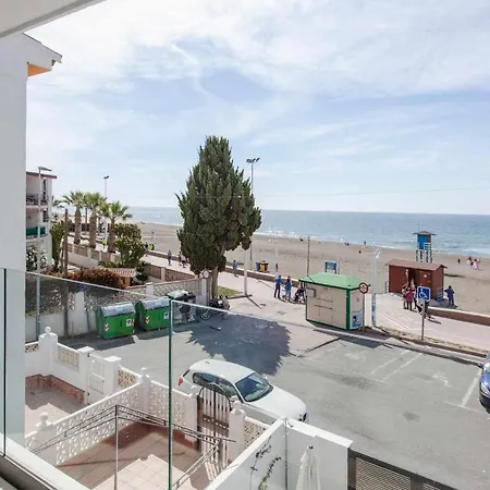 Rincon Del Mar Watch Waves Roll In From The Lavenderfringed Balcony * Rincon de la Victoria